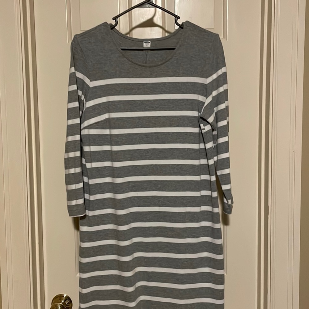 Old Navy tee shirt dress size medium